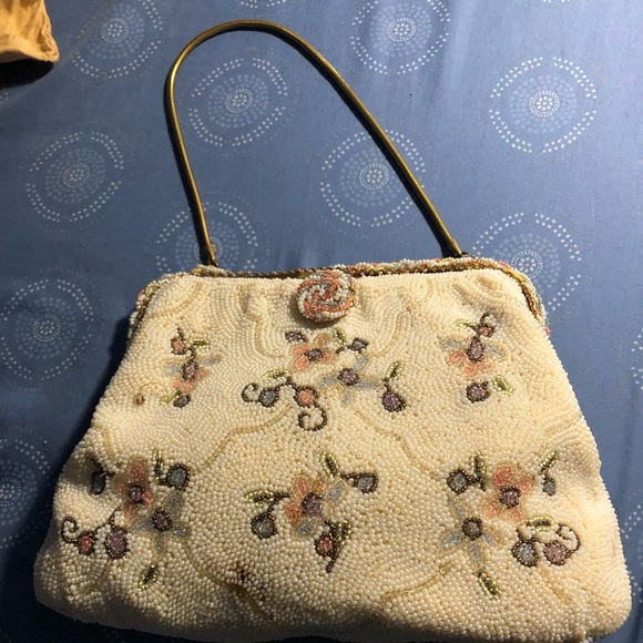 Vintage Designer Helene Dale Beaded Clutch. - Picture 9 of 9